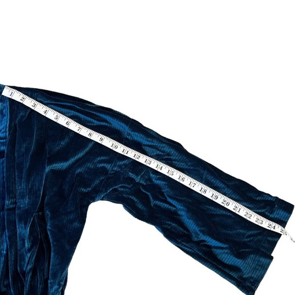 Sea Island Loungewear Vintage Blue Ribbed Spa Robe - Picture 6 of 8